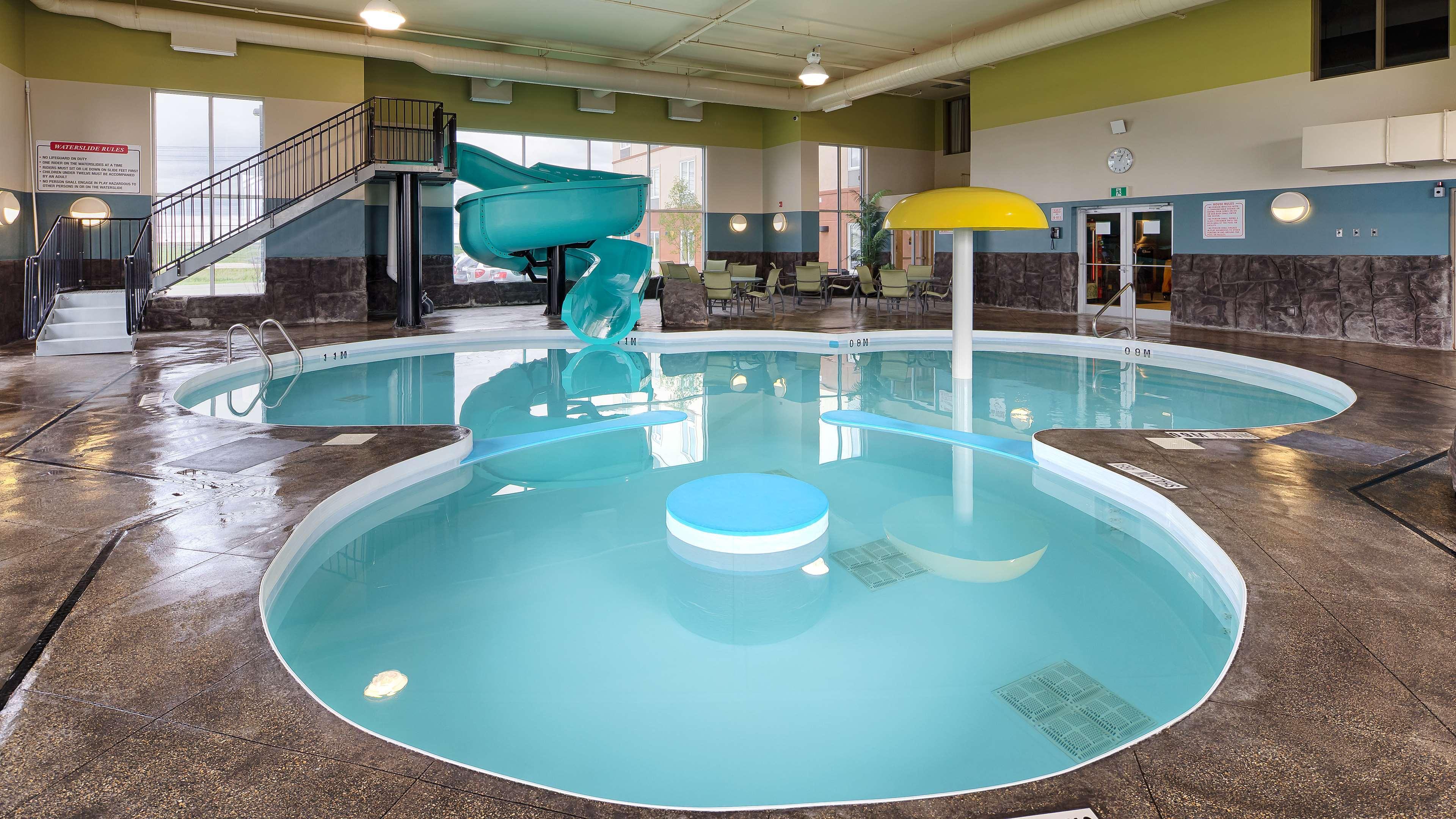 Best Western Plus Winnipeg West Headingley Exterior photo